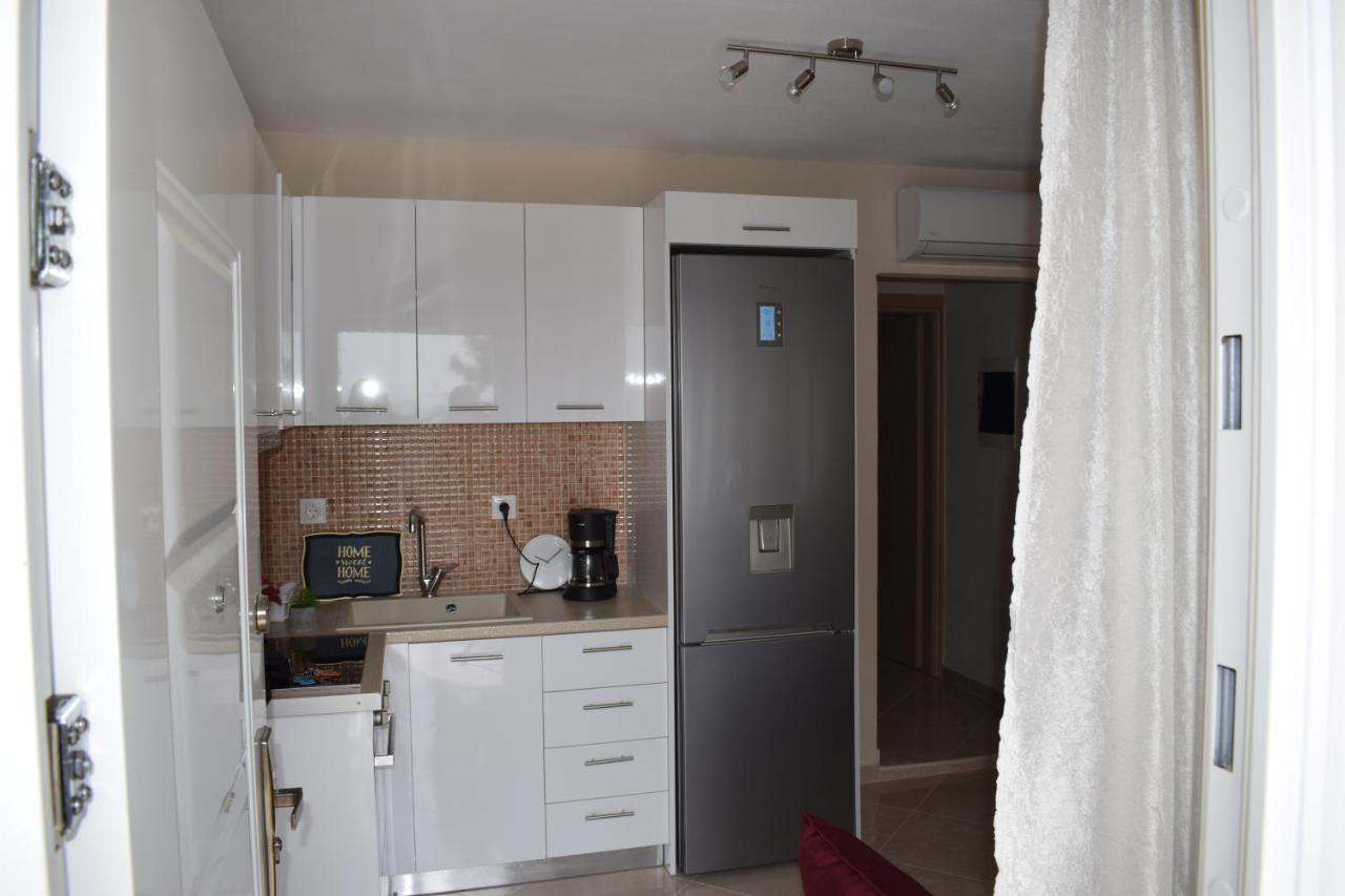 Akti Alegra Apartment II Нікіті Екстер'єр фото